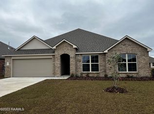 3213 Haven Lake Dr, Maurice, LA 70555