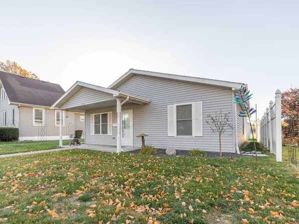 1512 Chestnut St, Quincy, IL 62301