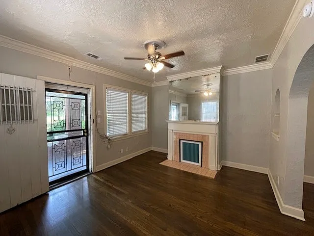 2 bed, 1086 sqft, $1,250 — Photo 4
