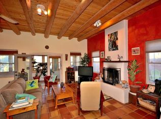 87 Encantado Loop, Santa Fe, NM 87508