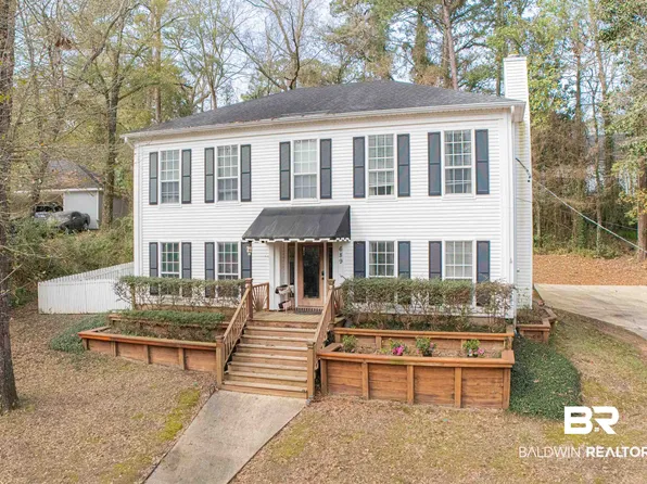 689 Ridgewood Dr, Daphne, AL 36526