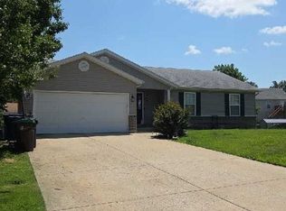 51 Hyde Dr, Troy, MO 63379