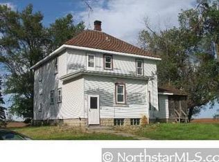 48055 300th St, Gaylord, MN 55334