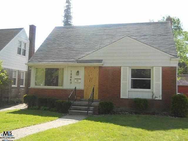 1st image of 12843 Riverdale Dr