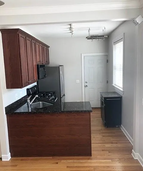 540 W Belmont Ave #1N — Photo 5