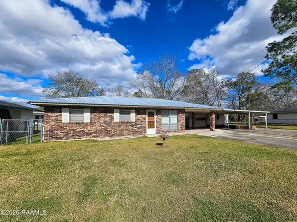 1025 Louis Dr, Breaux Bridge, LA 70517