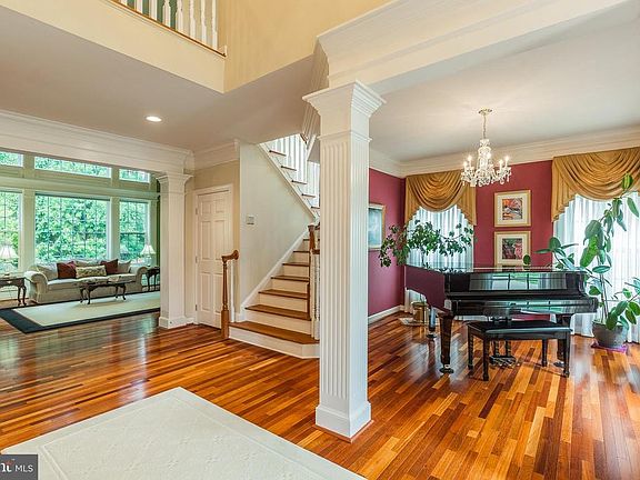 5th image of 5612 Bel Aire Estates Pl