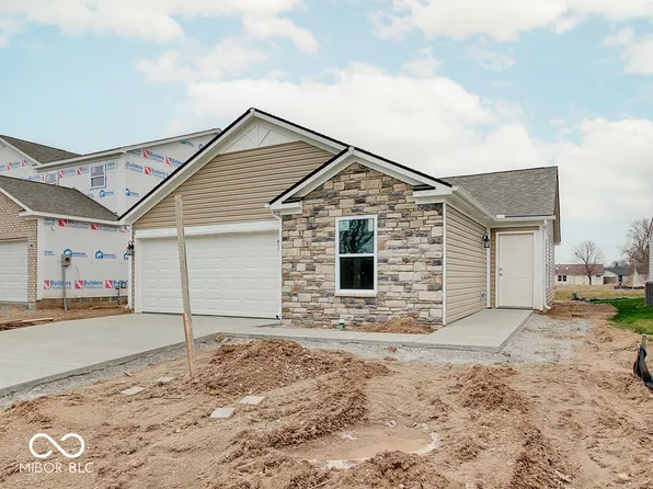 3632 Windstar Ct, Columbus, IN 47203