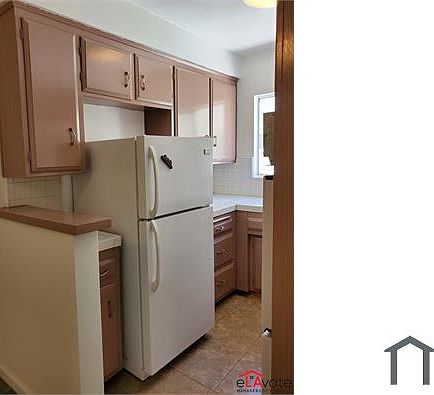 5th image of 1005 N Curson Ave