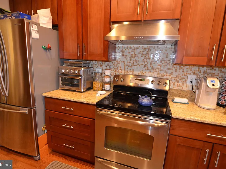 2946 Saxon Flowers Dr — Photo 12