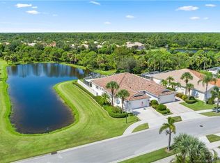 8200 SE Peppercorn Ct, Hobe Sound, FL 33455