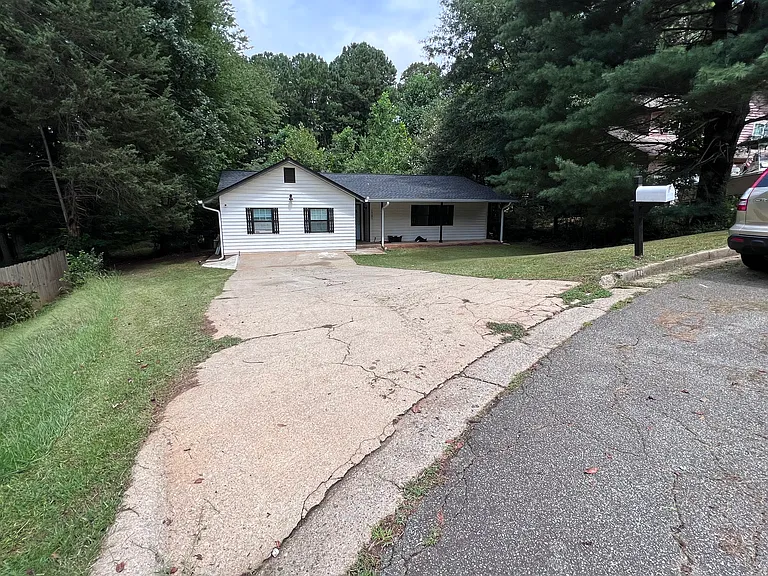 1791 Tessa Ct — Photo 1