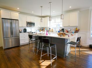 31 Juniper St #3R, Roxbury, MA 02119