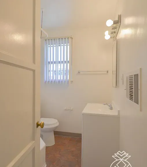3823 Los Feliz Blvd #2 — Photo 11