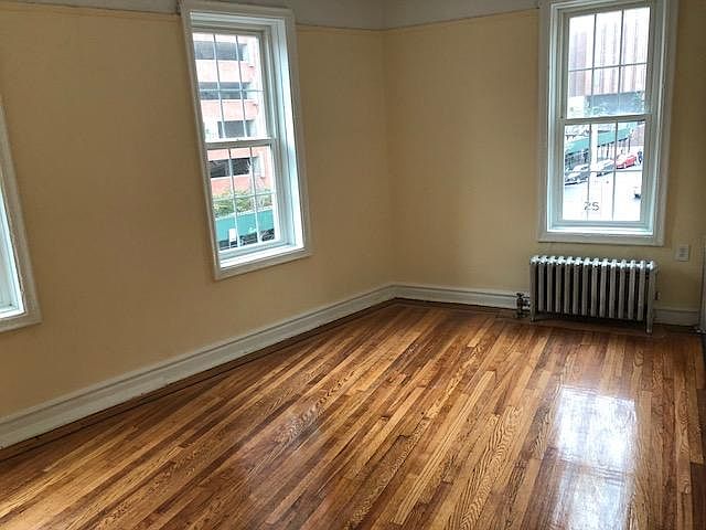 1st image of 2520 University Ave