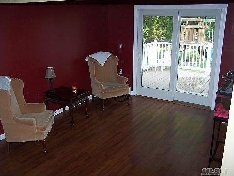 4th image of 15 Carriage Ln