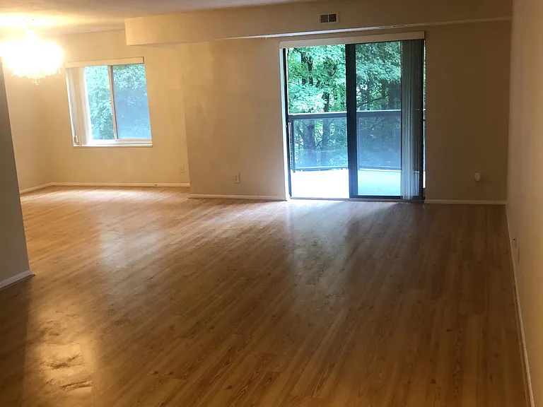 8370 Greensboro Dr #104 — Photo 3