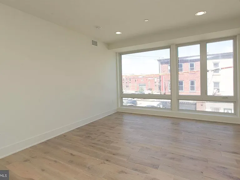 Newly Constructed Apartments in Fishtown — Photo 5