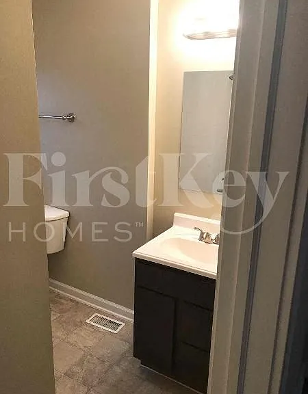 302 Pocahontas Trl — Photo 12