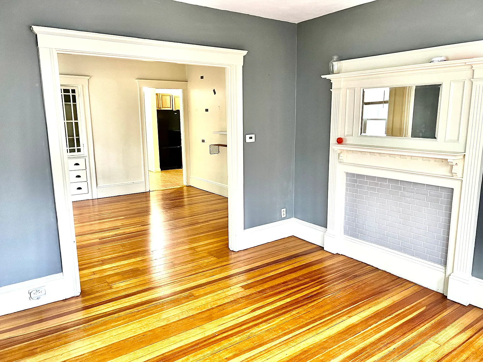3 bed, 1200 sqft, $2,900 — Photo 1