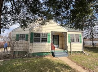 19573 Arlington Ave, South Bend, IN 46637