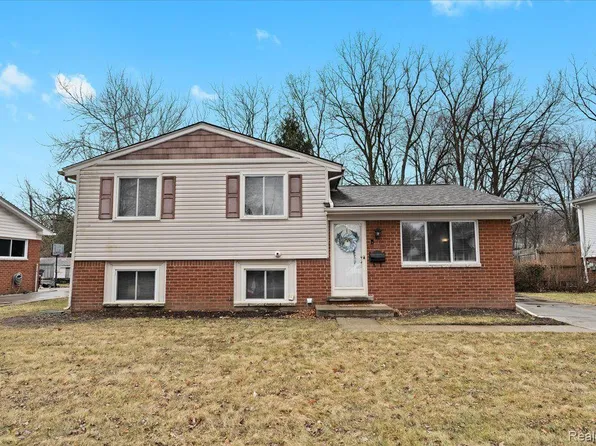 11166 Katherine St, Taylor, MI 48180