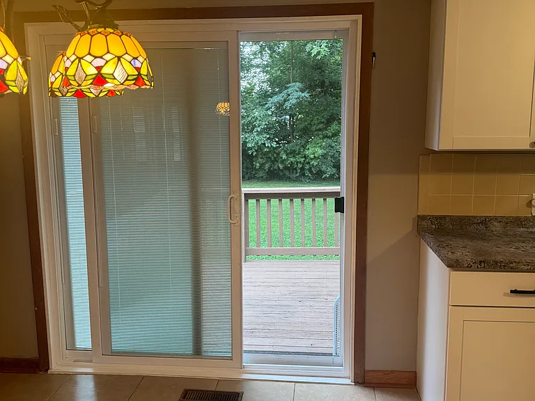 1003 E Mondy St — Photo 12