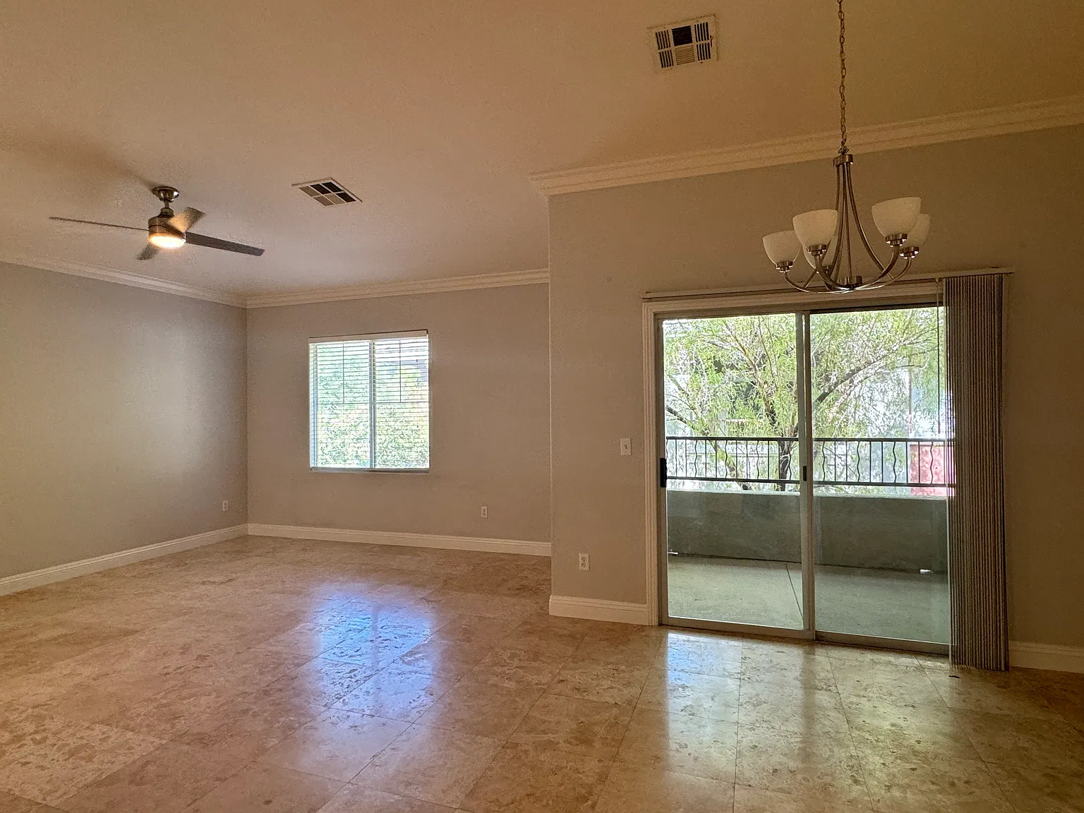 901 Duckhorn Ct — Photo 1