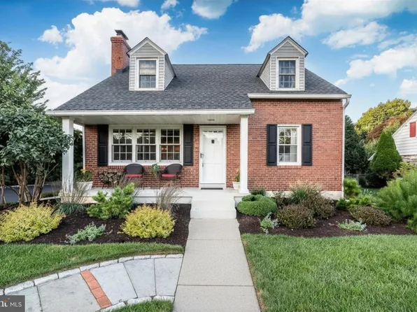 3523 Rhoads Ave, Newtown Square, PA 19073