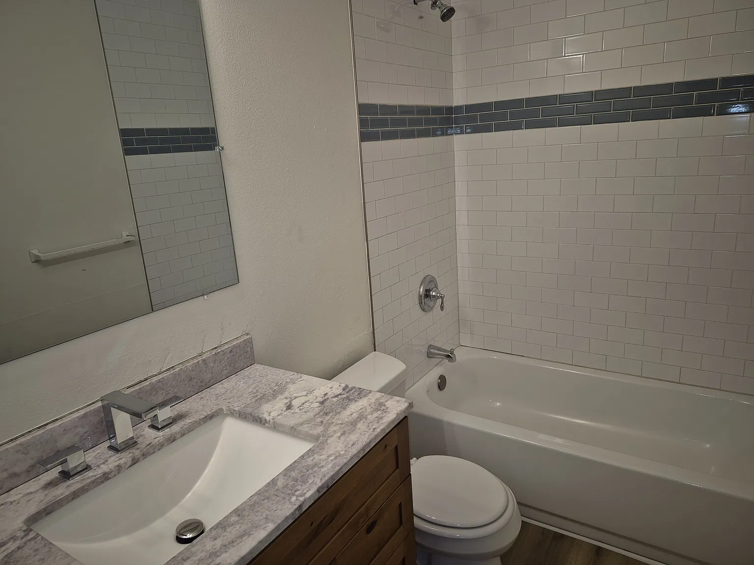 3 bed, 1800 sqft, $1,950 — Photo 3
