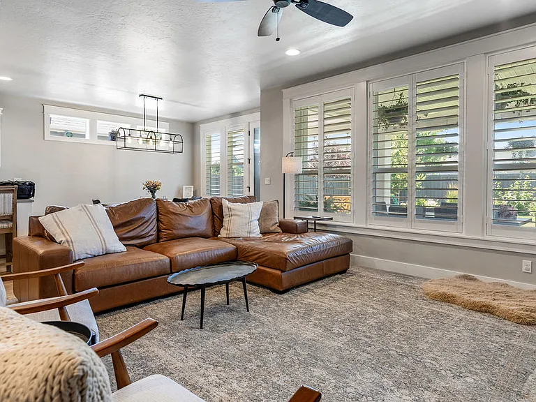 3419 E Rincon St — Photo 8