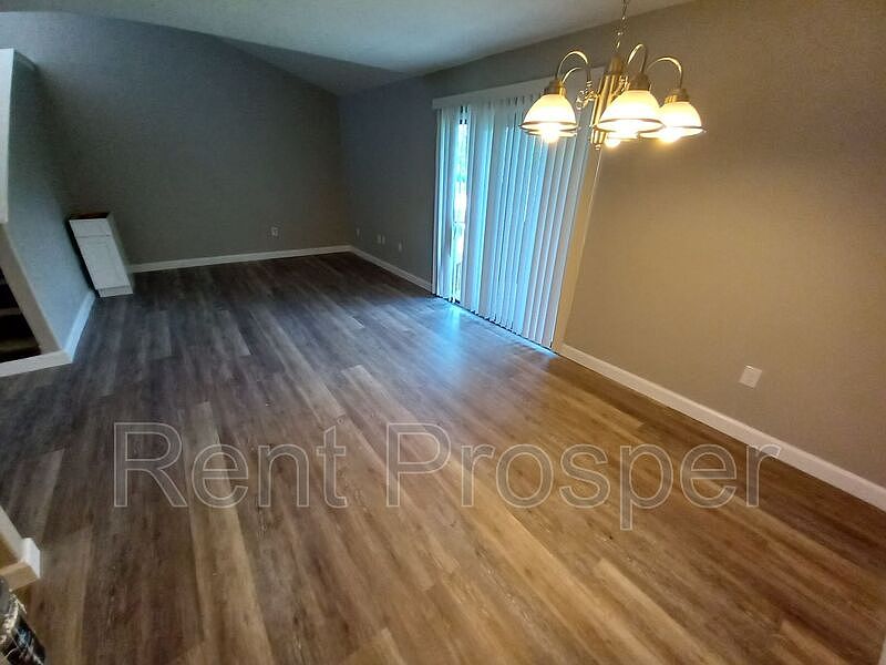 1st image of 230 Scottsdale Sq