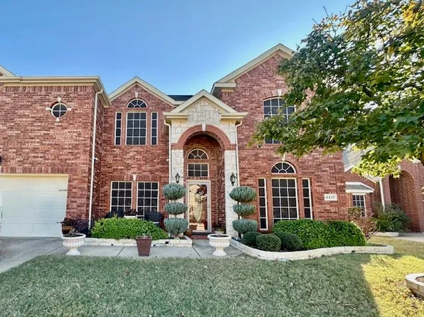 4437 Mallow Oak Dr, Fort Worth, TX 76123