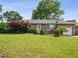 1242 Darding Dr, Saint Louis, MO