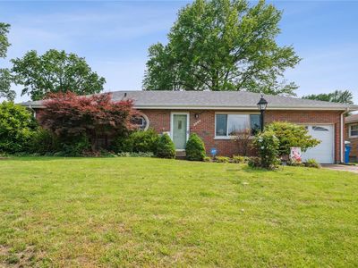 1242 Darding Dr, Saint Louis, MO, 63125
