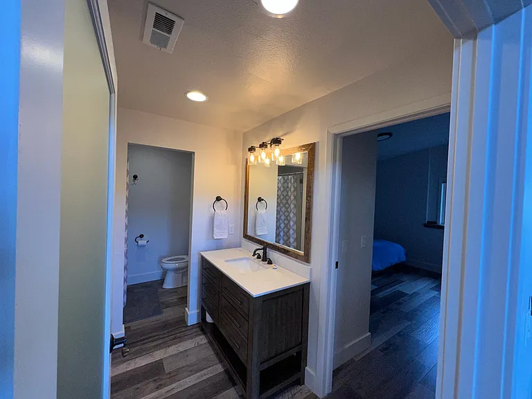 7155 Sypes Canyon Rd — Photo 55