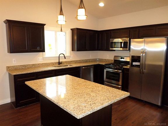 4th image of 1008 Cottage Wood Ln