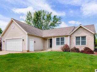 2224 Linda Ct, Jackson, MI 49203