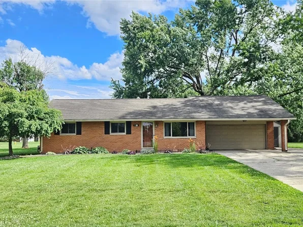 120 Windmere Dr, Troy, OH 45373