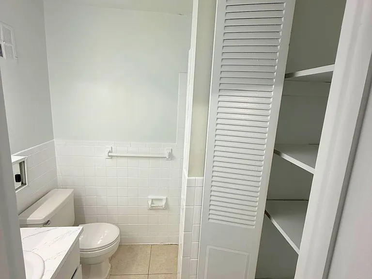 Move In Free at Cielo at University - No Admin Fee + One Month Free! — Photo 36