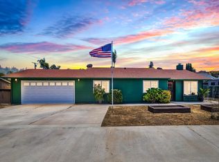 8636 Atlas View Dr, Santee, CA 92071