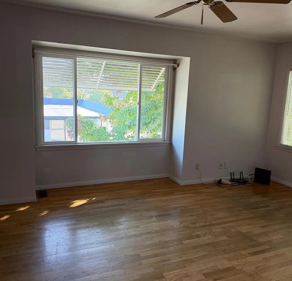 3 bed, 1800 sqft, $3,195 — Photo 4