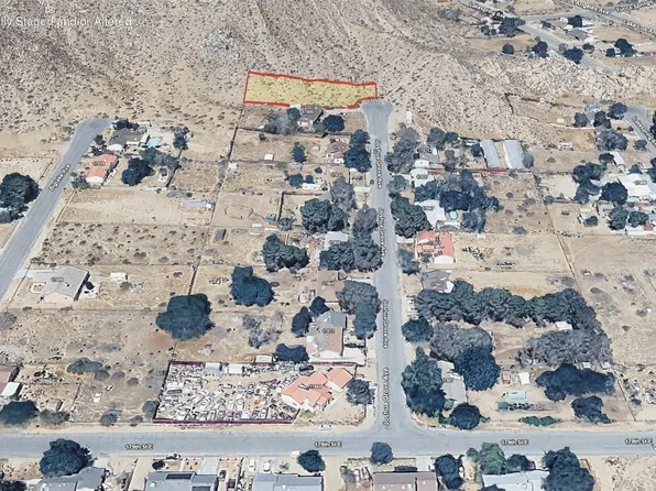 Joshua Grove Ave, Palmdale, CA 93591