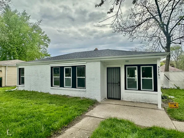 5775 Connecticut St, Merrillville, IN 46410