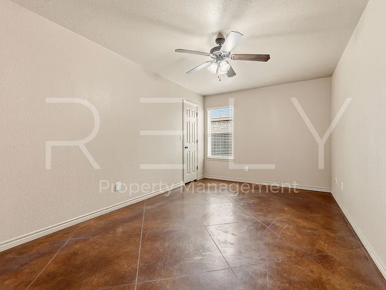 603 W Karey Dr — Photo 21