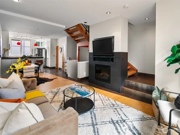 3629 Dayton Avenue N #B, Seattle, WA 98103