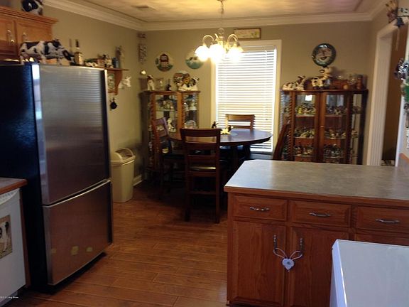 1013 Ray Wimsett Blvd Bardstown 011