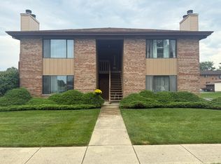 1025 Manchester Ct #1025, South Elgin, IL 60177