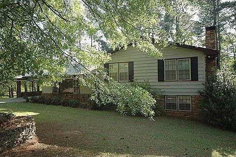 1st image of 2064 Cason Dr