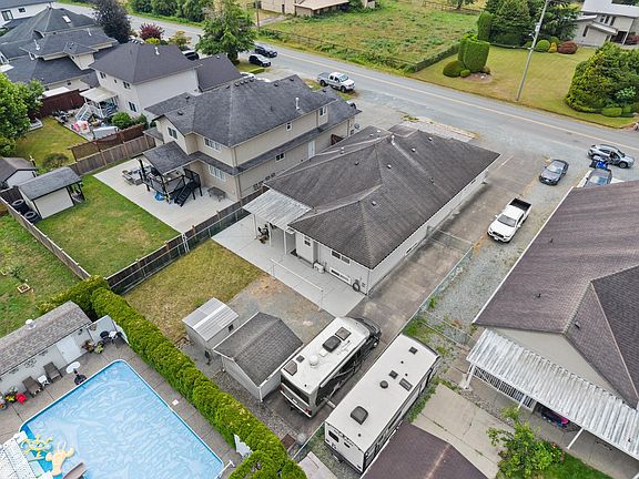 2nd image of 27015 24th Ave